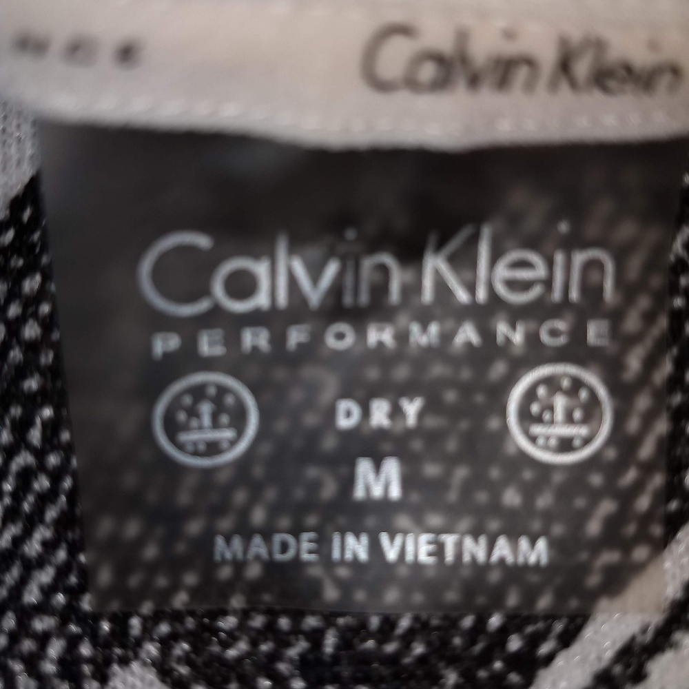 Calvin Klein Quick Dry Performance Top - Picture 2 of 6